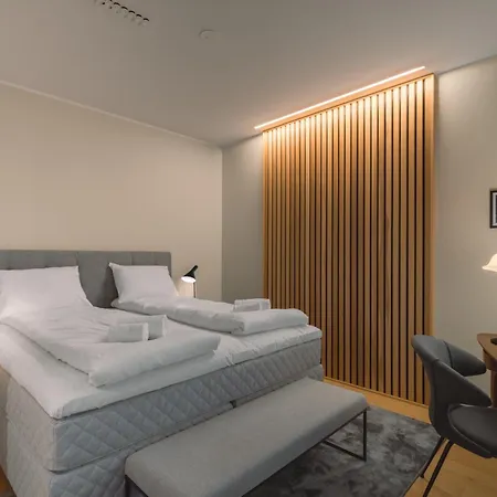 Bellevue Penthouse - Exclusive Design *