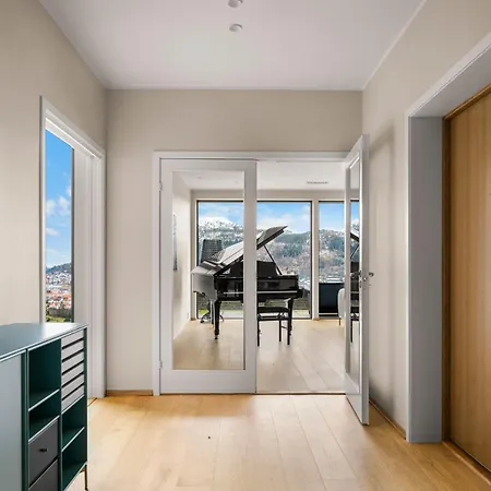 Bellevue Penthouse - Exclusive Design ברגן
