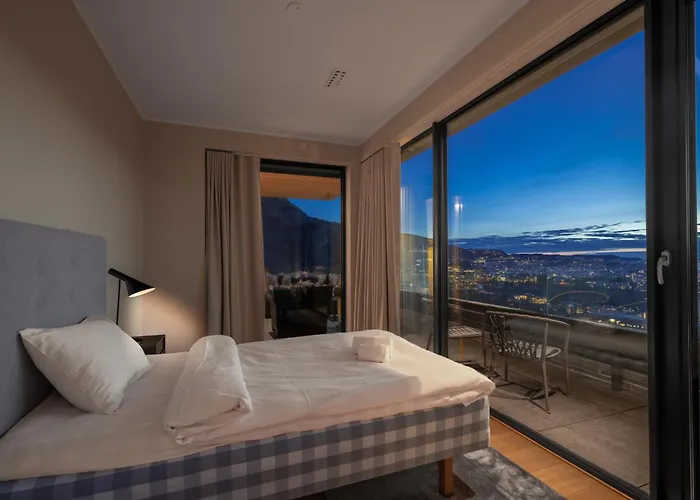 Bellevue Penthouse - Exclusive Design Lejlighed *